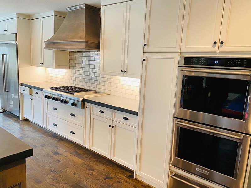 Three Reasons to Consider Custom Kitchen Cabinets